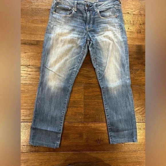 American Eagle Short Size-6 - Picture 1 of 4